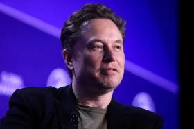 Elon Musk is planning to build a supercomputer